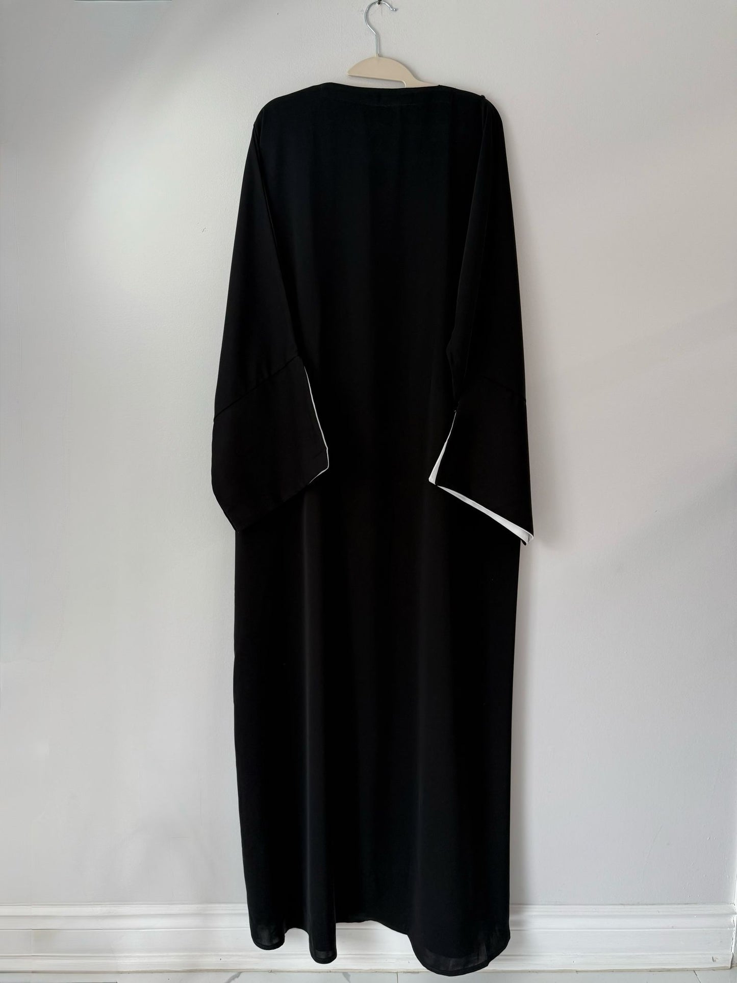 Zaina Abaya