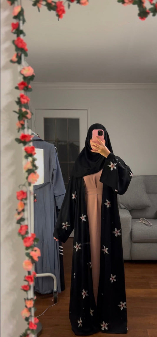 Zuhra Abaya