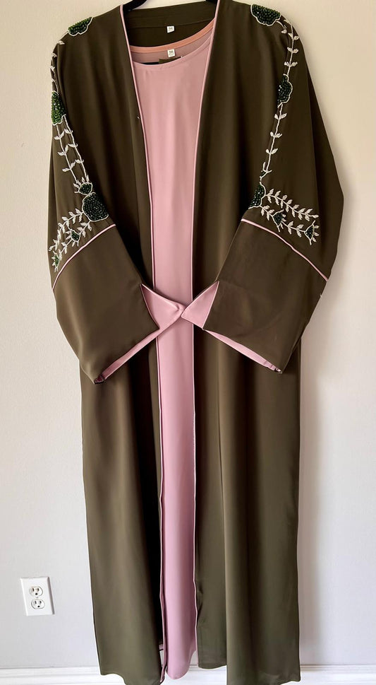 Dana Abaya